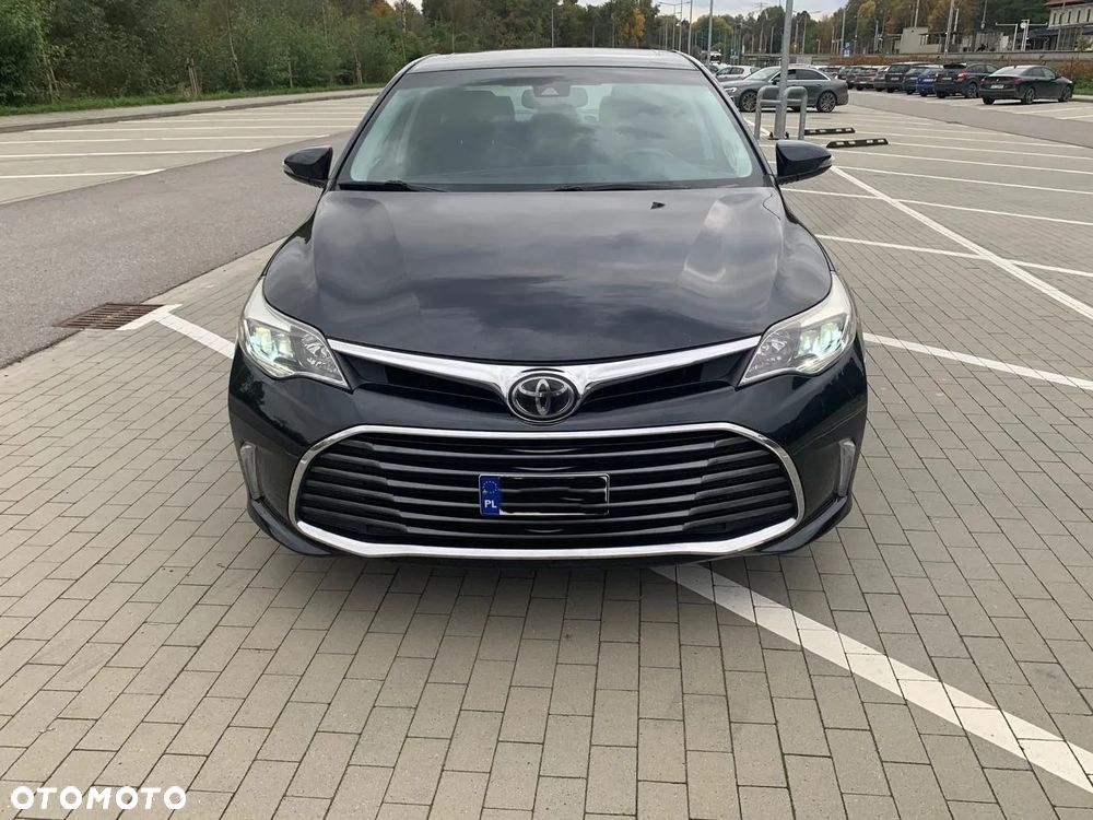 Toyota Avalon - 10