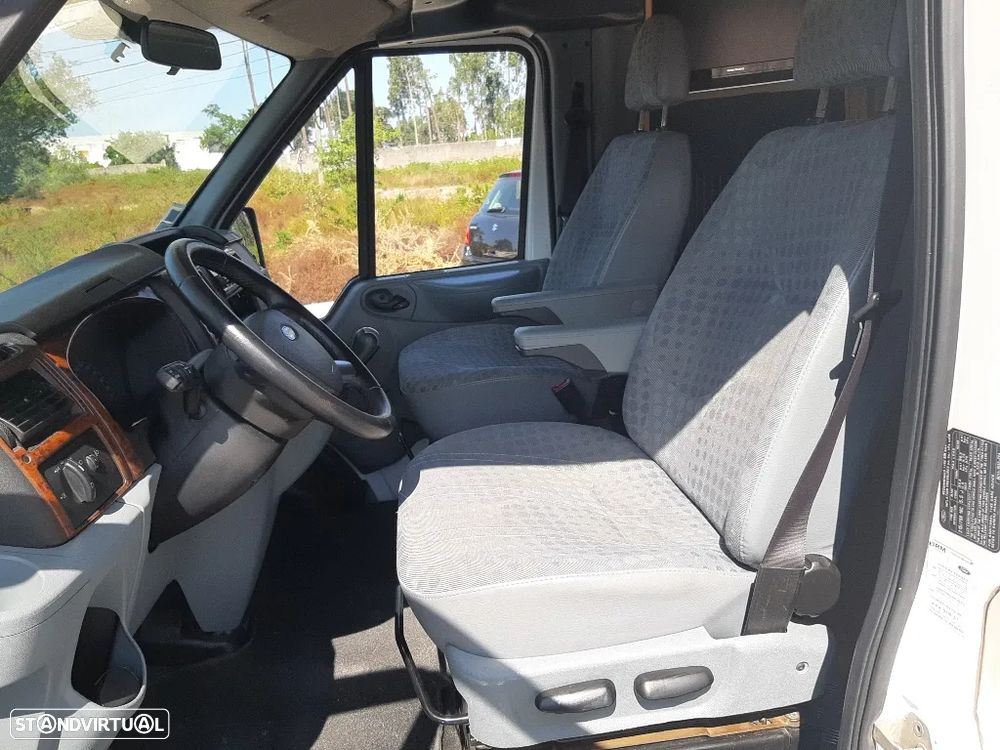 Ford Transit 2.2 TDCI - ROLLER TEAM ZEFIRO 291 TL - 4 LUGARES - 6 DORMIDAS - 47