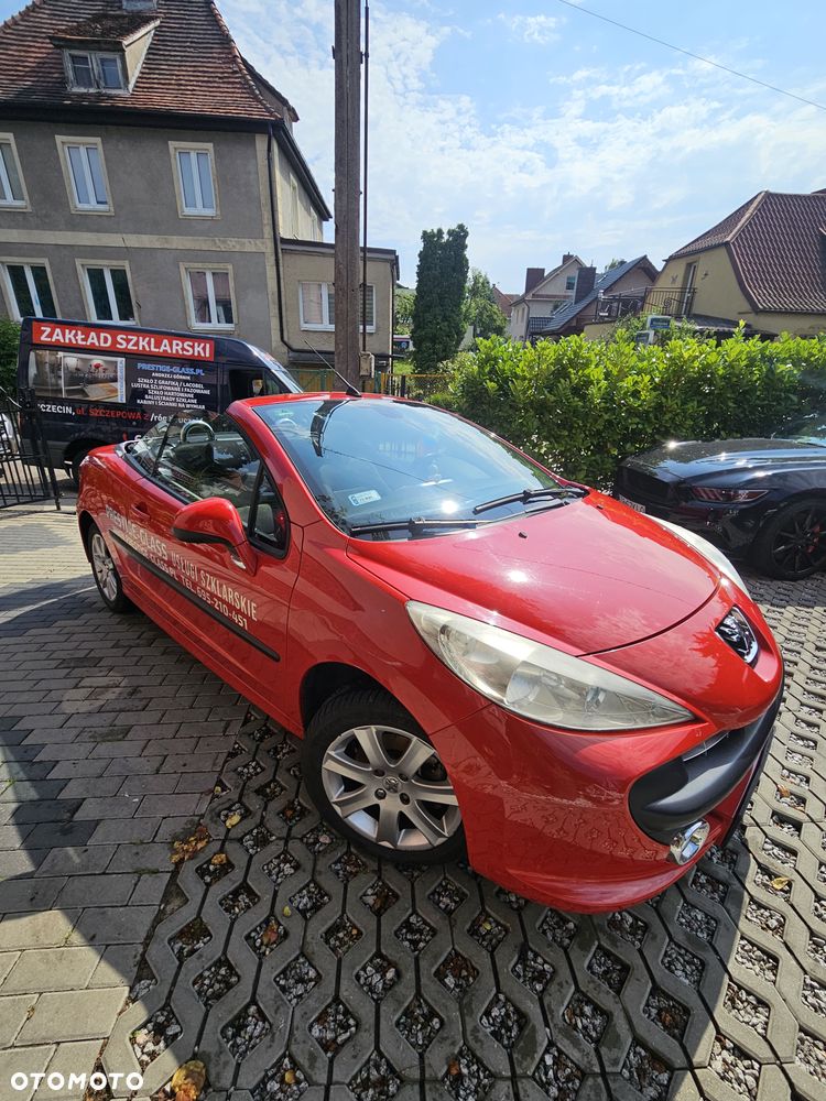 Peugeot 207 CC - 2