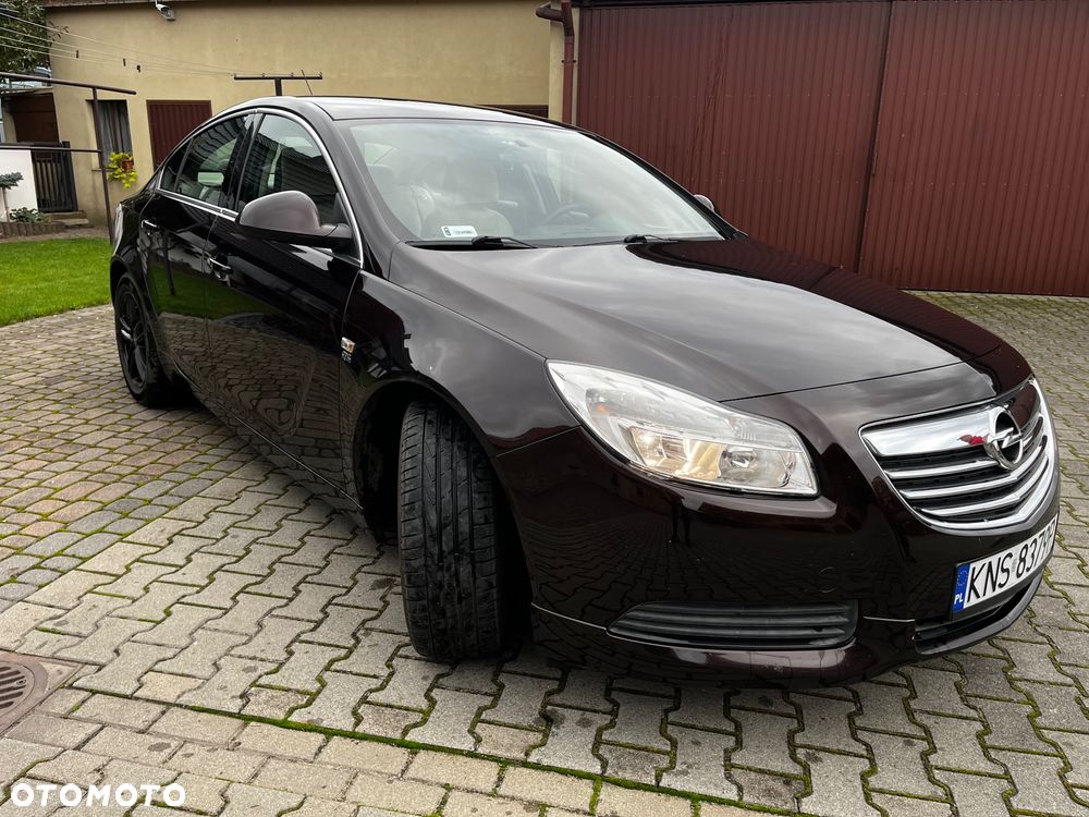 Opel Insignia 1.8 - 2