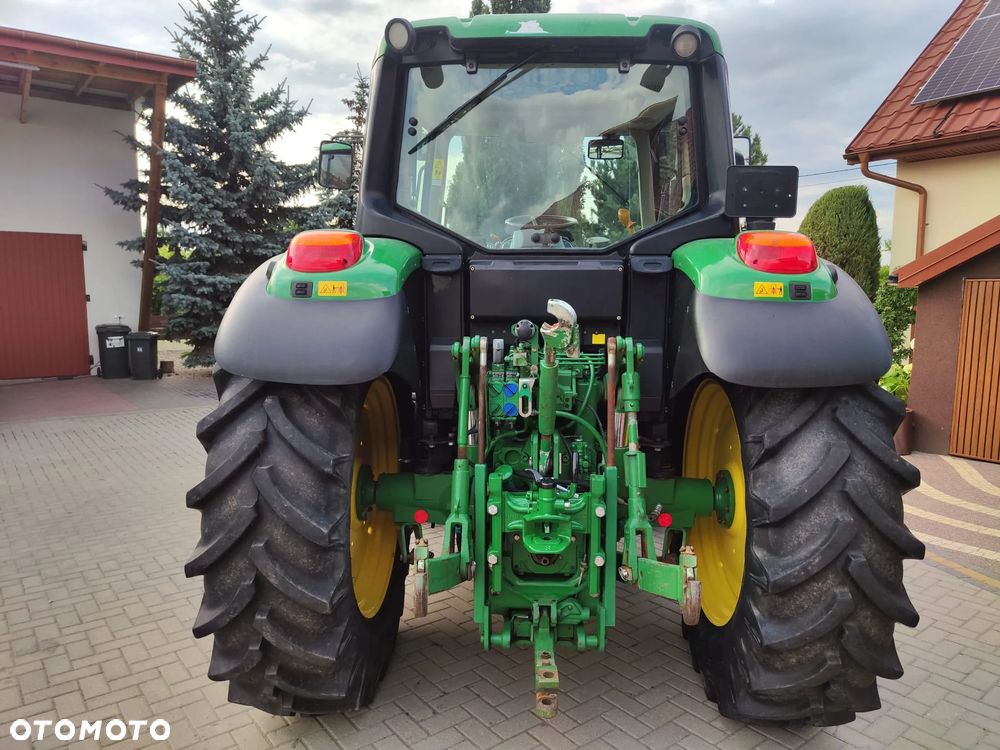 John Deere 6115M - 5