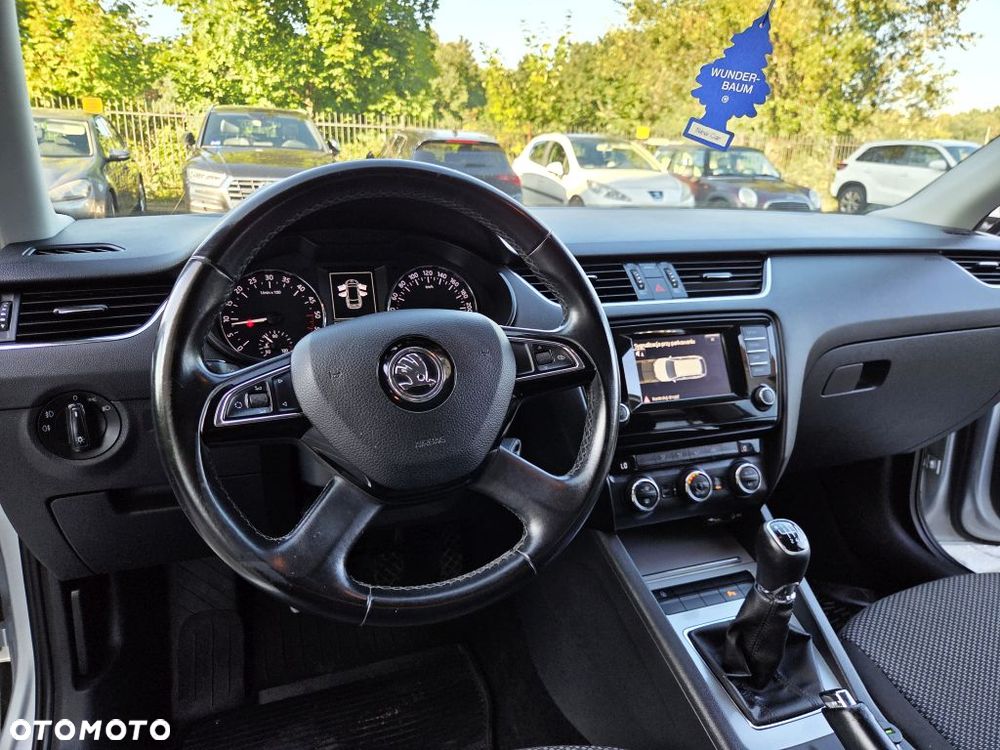 Skoda Octavia 2.0 TDI Elegance - 23