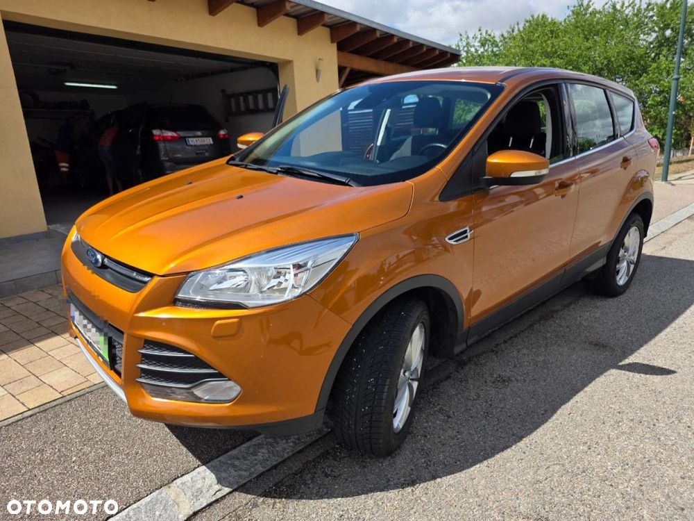 Ford Kuga - 1