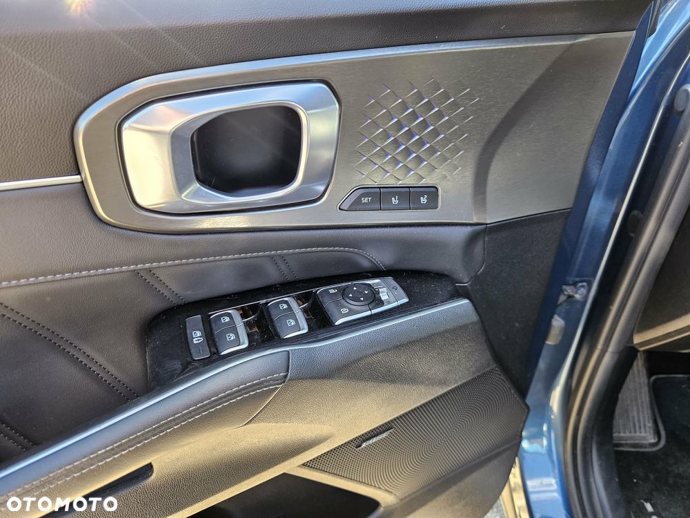 Kia Sorento 1.6T-GDI PHEV AWD OPF Platinum - 17