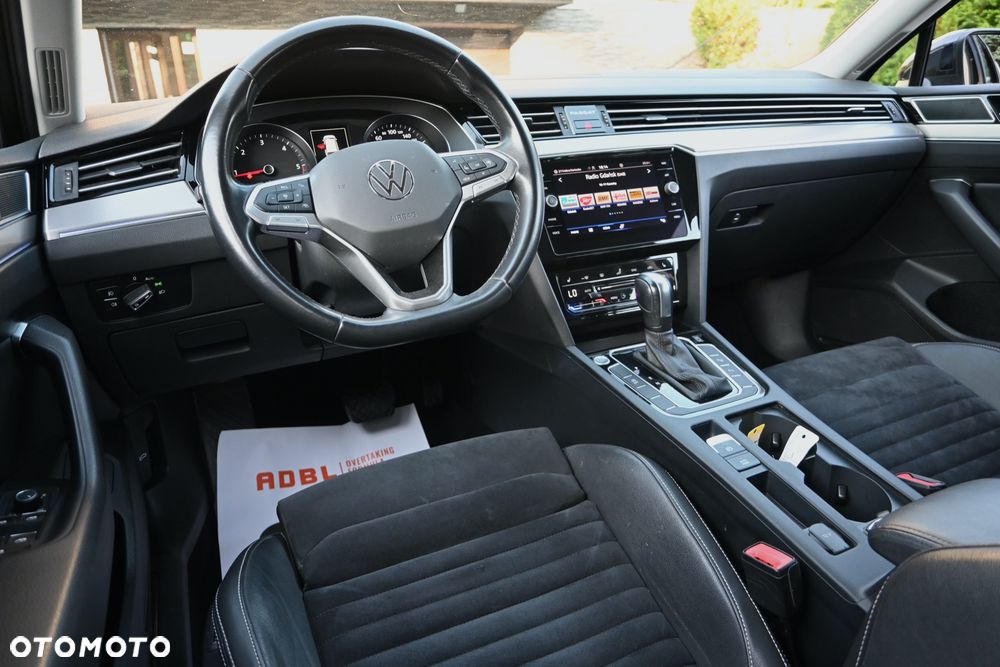 Volkswagen Passat 2.0 TDI SCR DSG Business - 16