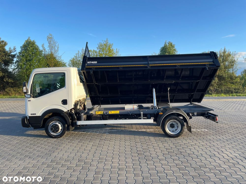 Nissan Cabstar - 11