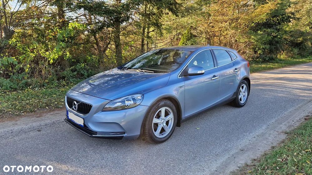 Volvo V40 D2 Drive-E Ocean Race - 1