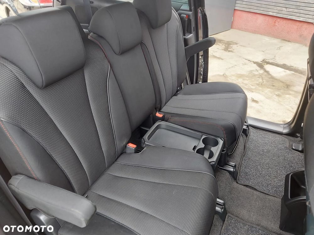 Mazda 5 2.0 MZR-DISI i-stop Business-Line - 21