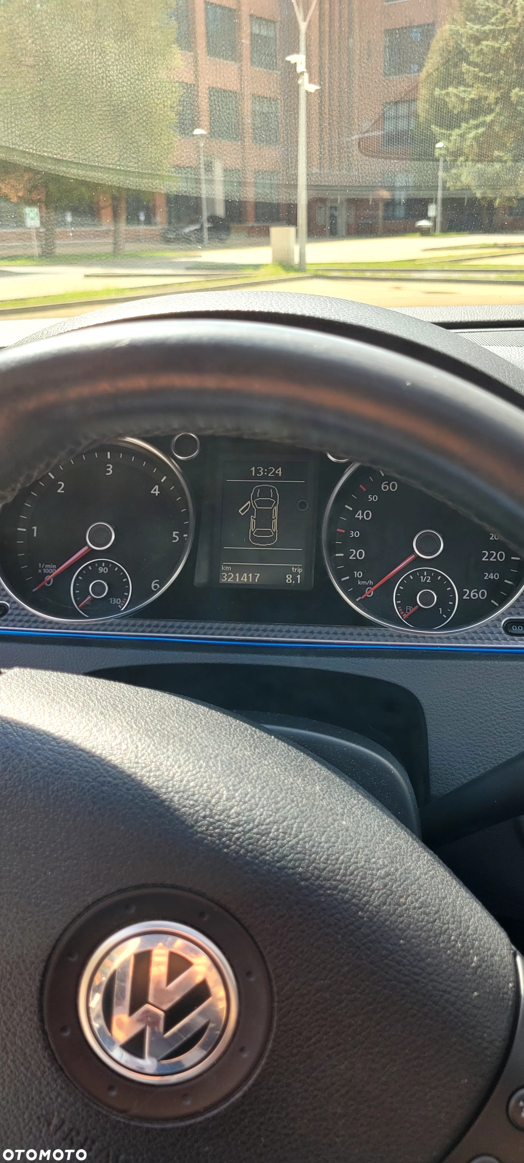 Volkswagen Passat Variant 2.0 TDI DPF DSG R-Line Edition - 18
