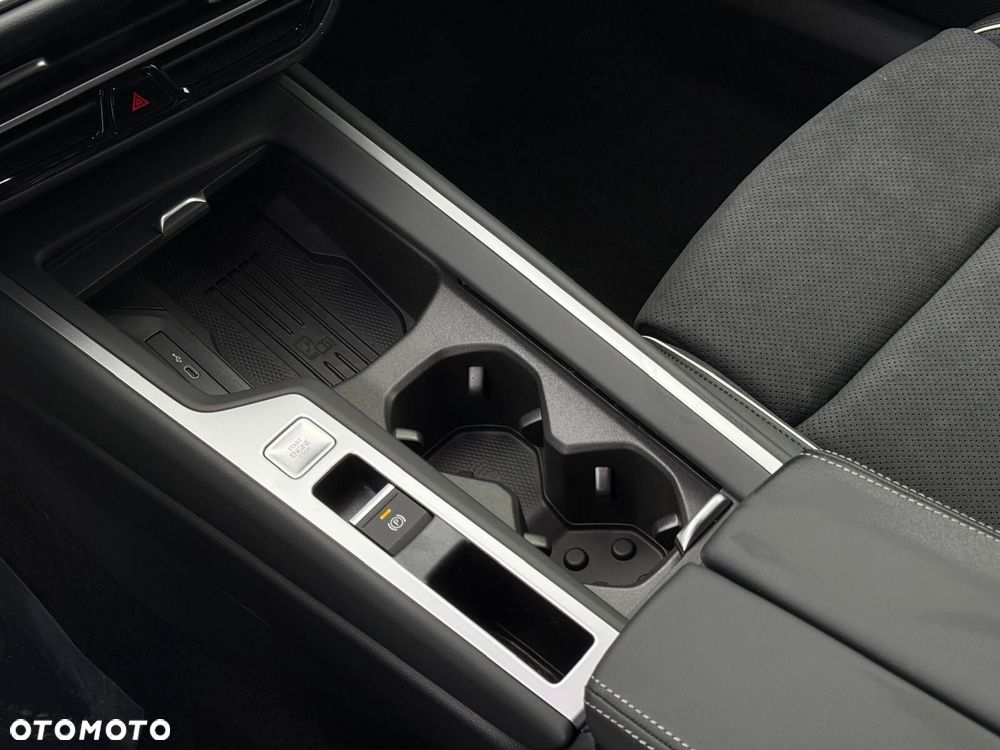 Volkswagen Passat - 15