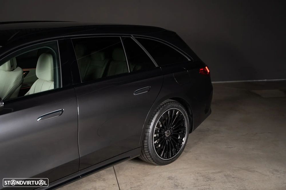 Mercedes-Benz E 300 - 9