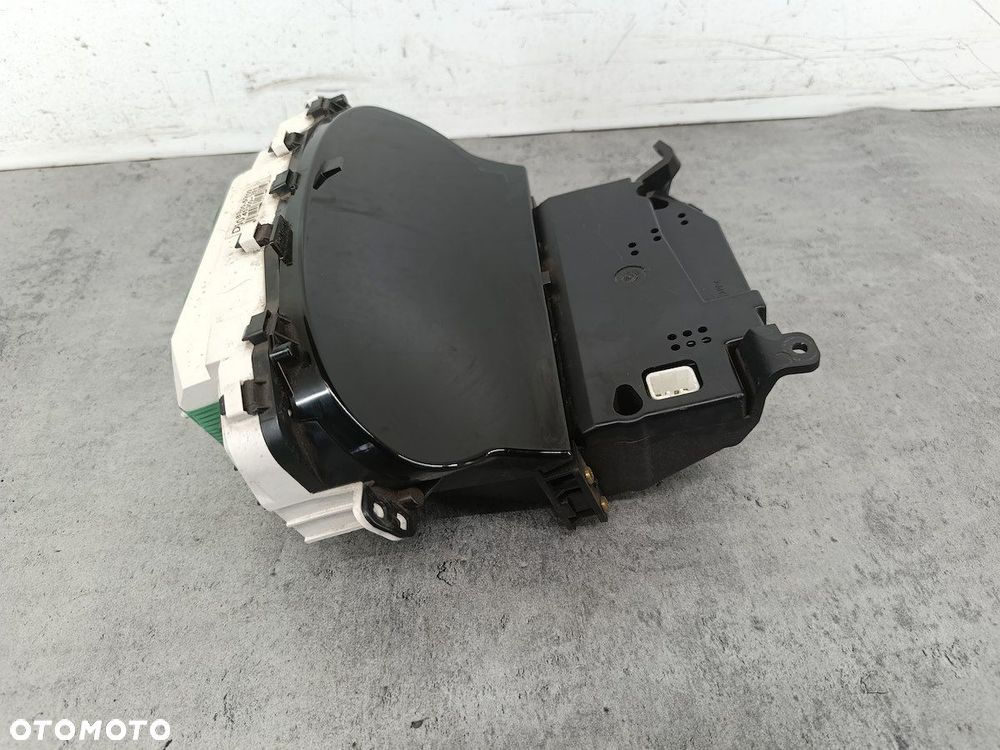 LICZNIK TOYOTA YARIS VERSO 83800-52700 457300-1021 1.4 D-4D - 4