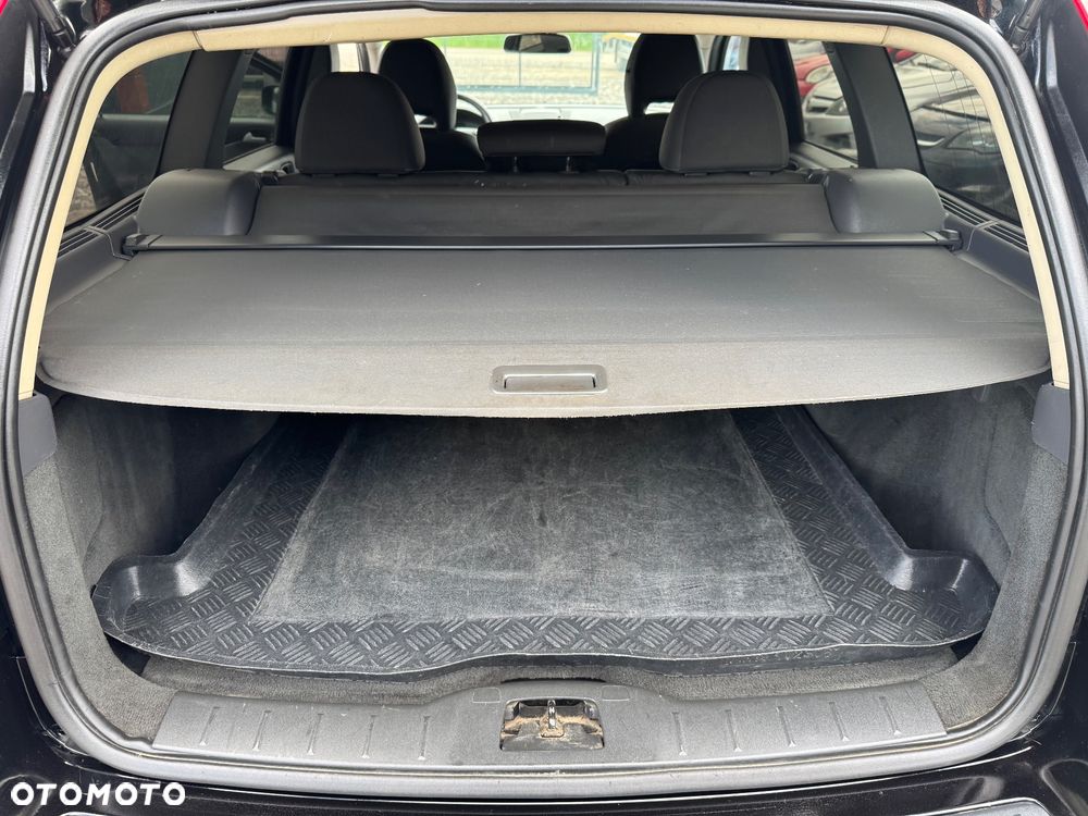 Volvo V50 2.0D Momentum - 20