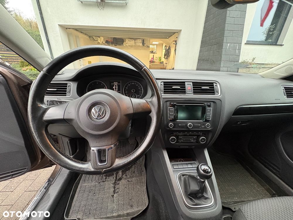 Volkswagen Jetta 1.4 TSI Comfortline - 17