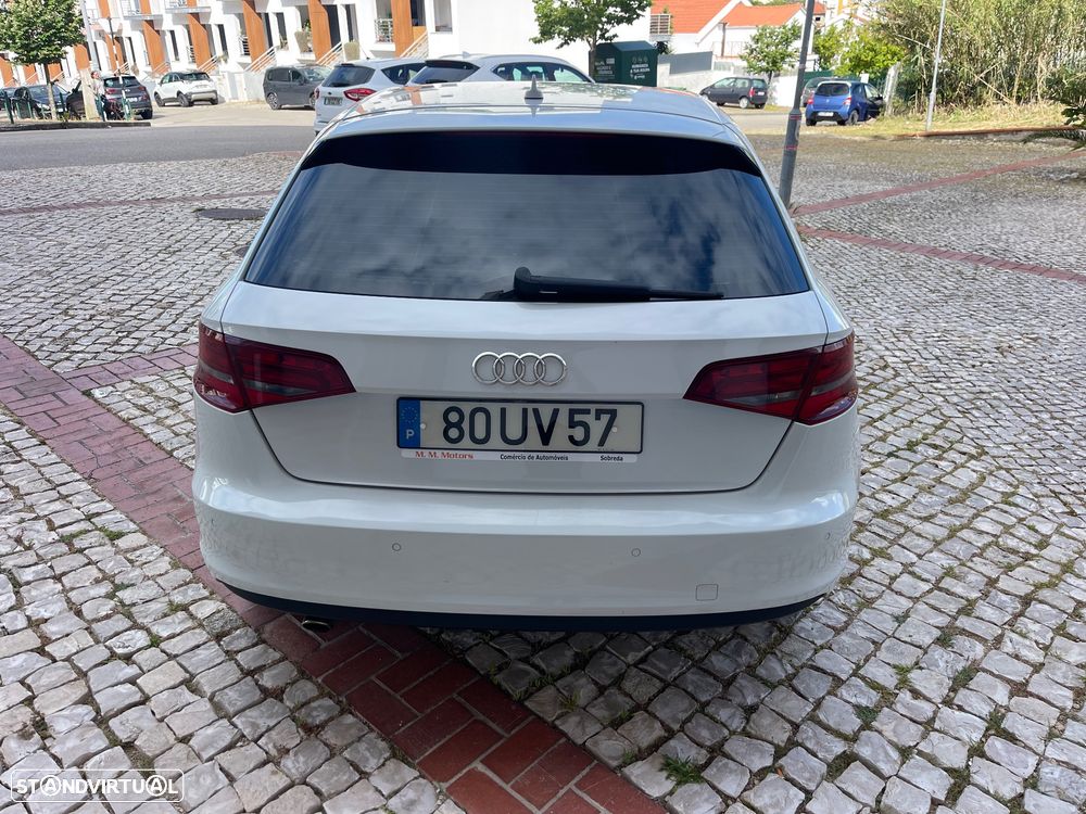 Audi A3 Sportback 1.6 TDI (clean diesel) S tronic Attraction - 6