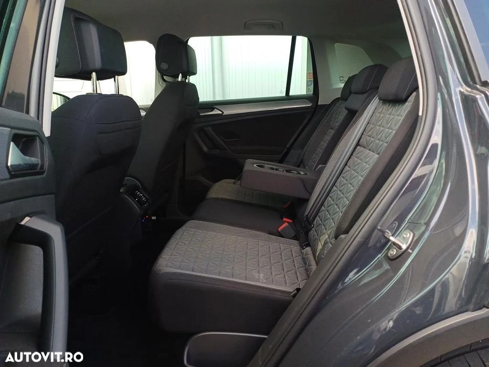 Volkswagen Tiguan 2.0 TDI DSG Base - 19