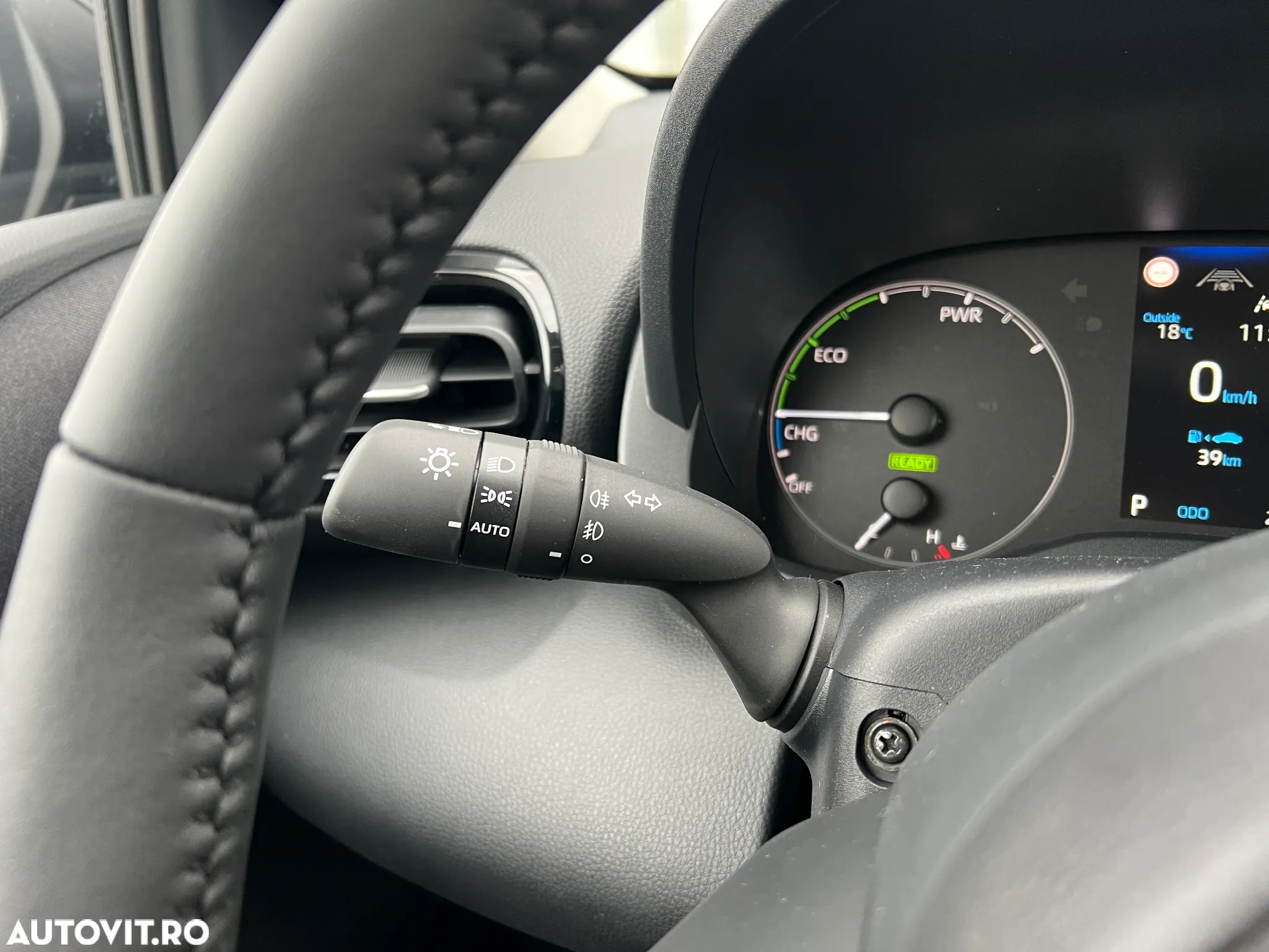 Toyota Yaris 1.5 116 CP HEV Active - 23