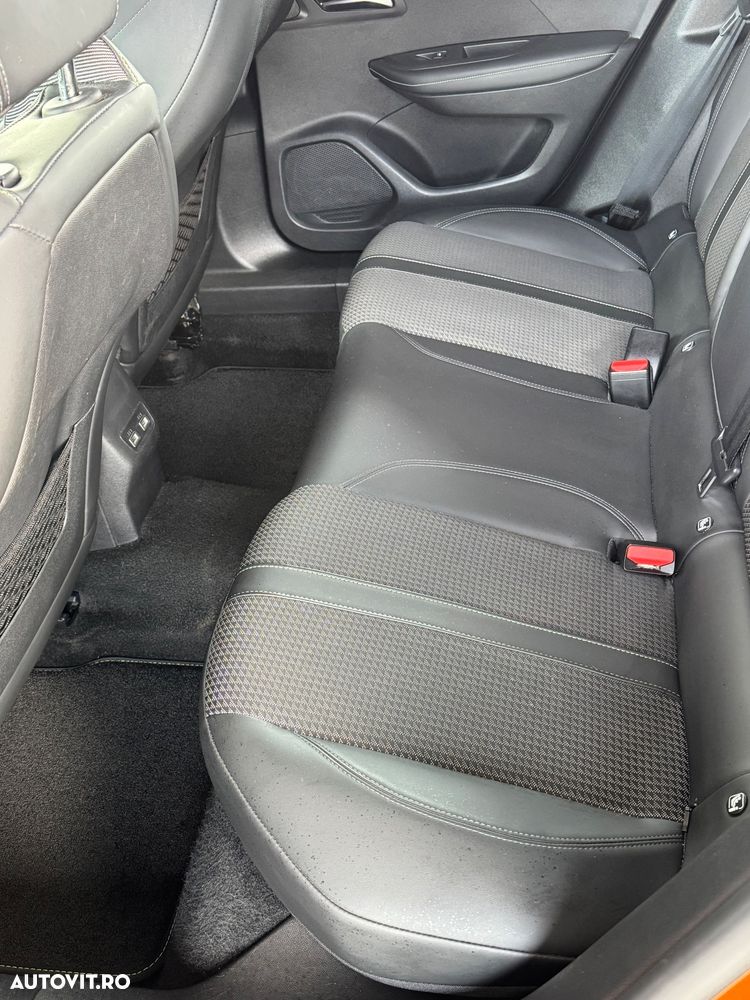 Peugeot 2008 1.2 PureTech EAT8 STT GT Pack - 15