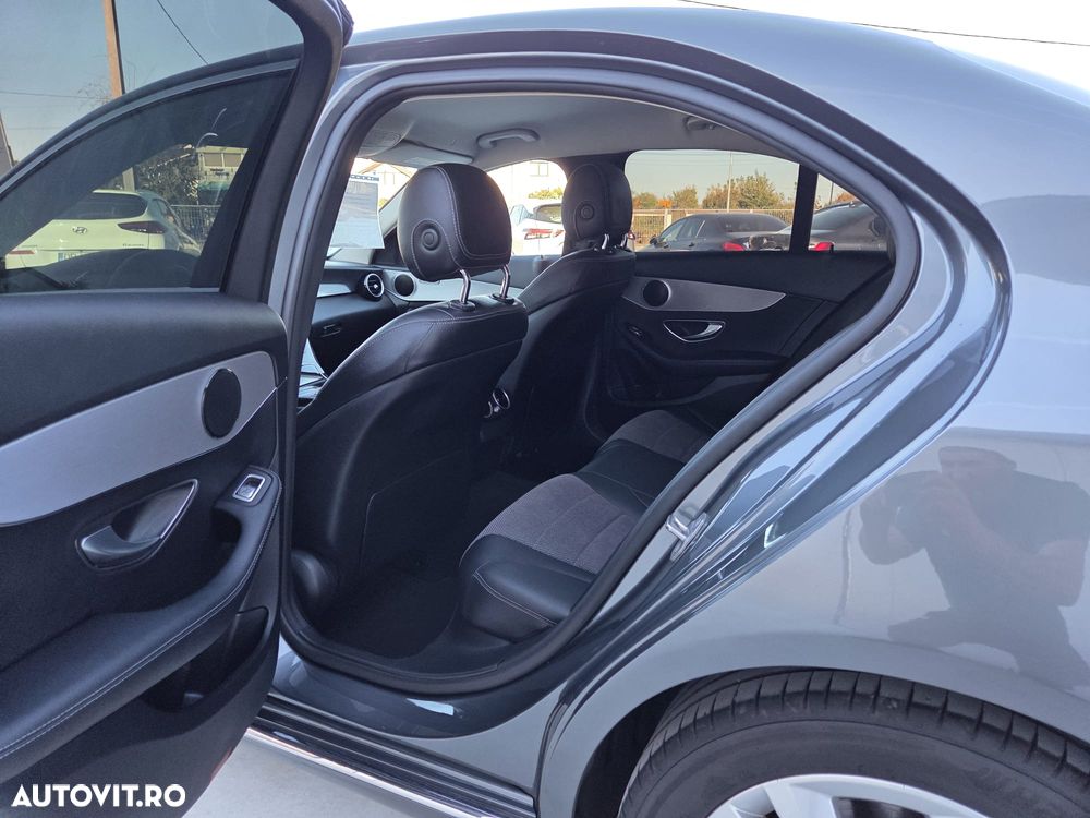 Mercedes-Benz C 180 9G-TRONIC - 13