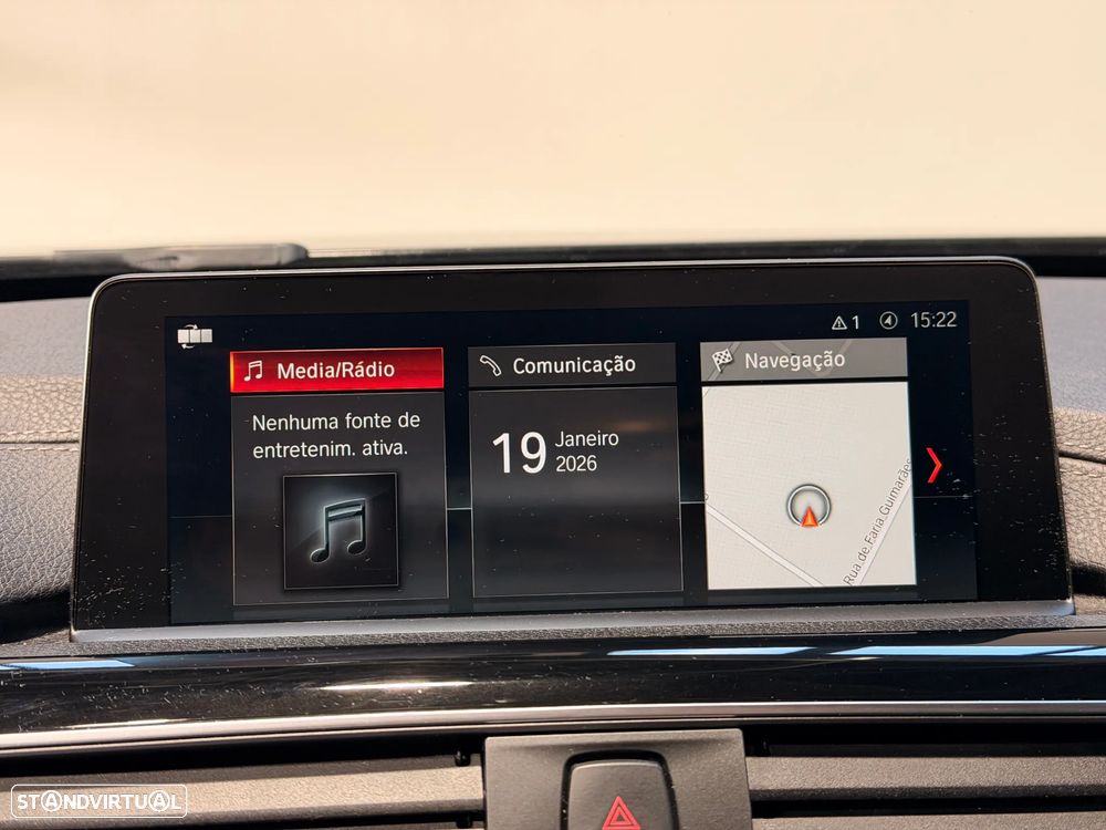 BMW 318 d Line Sport Auto - 17