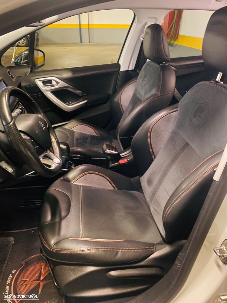 Peugeot 2008 PureTech 110 Stop&Start Allure - 11