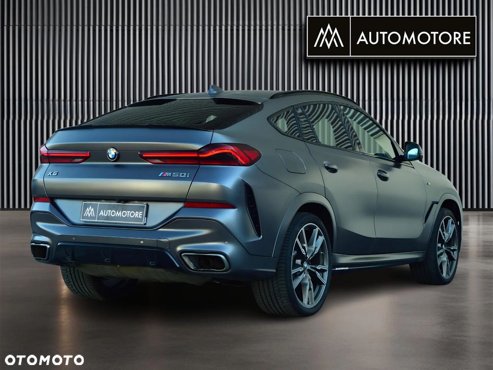 BMW X6 M50i - 10