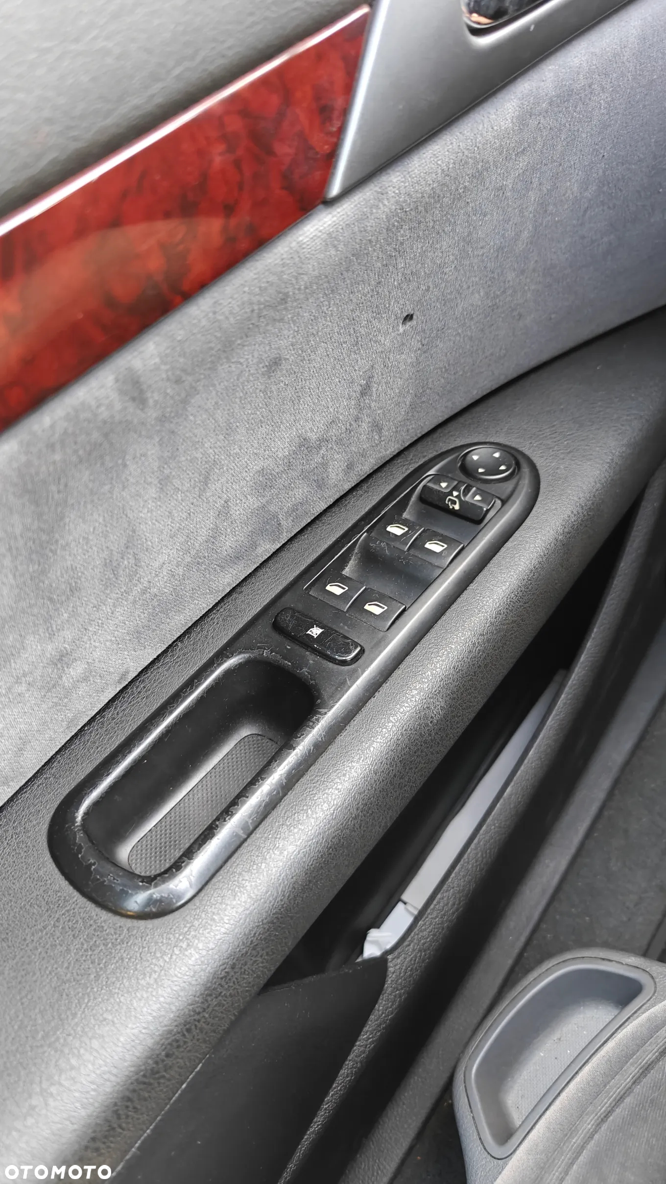 Peugeot 407 1.6 HDi Premium - 11