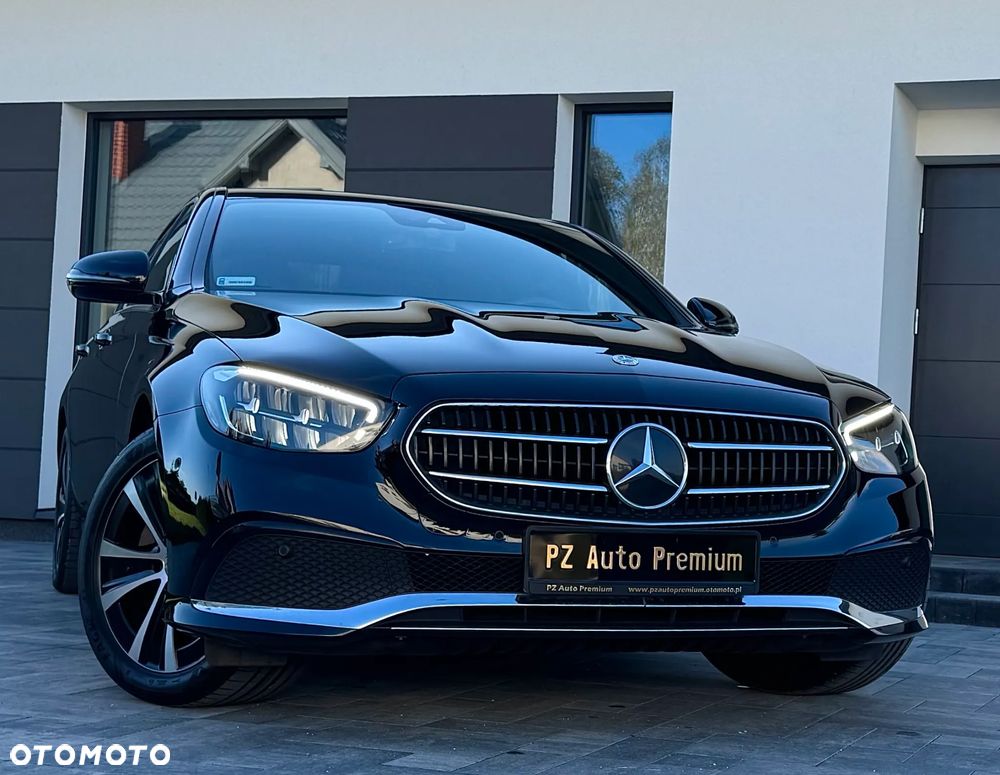 Mercedes-Benz Klasa E 300 Business Edition - 3