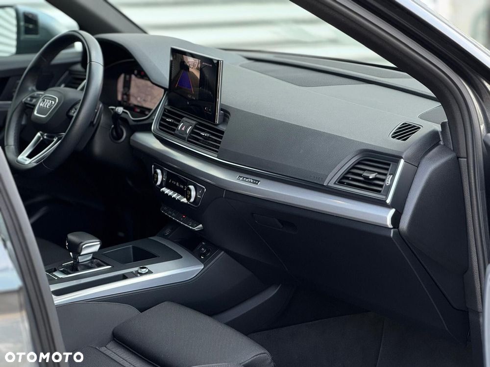 Audi Q5 Sportback - 16
