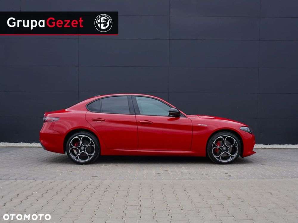 Alfa Romeo Giulia - 4