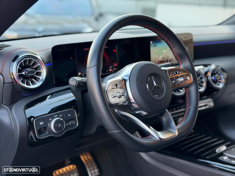 Mercedes-Benz CLA 250 e 8G-DCT AMG Line - 26