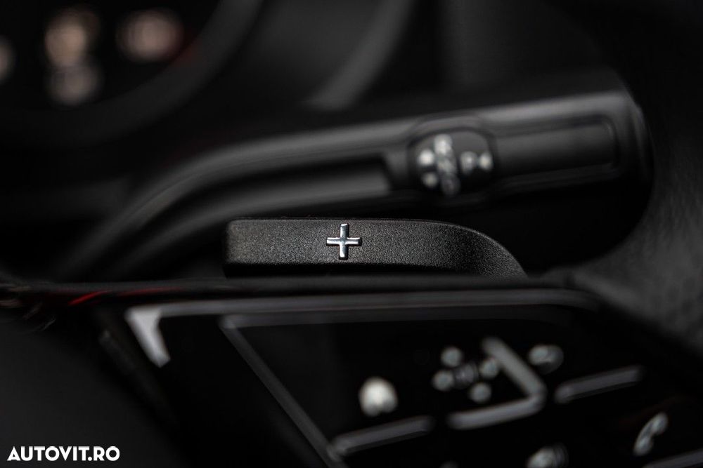 Mercedes-Benz Vito - 24