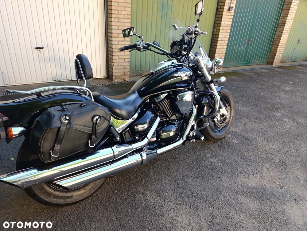 Suzuki Intruder - 6