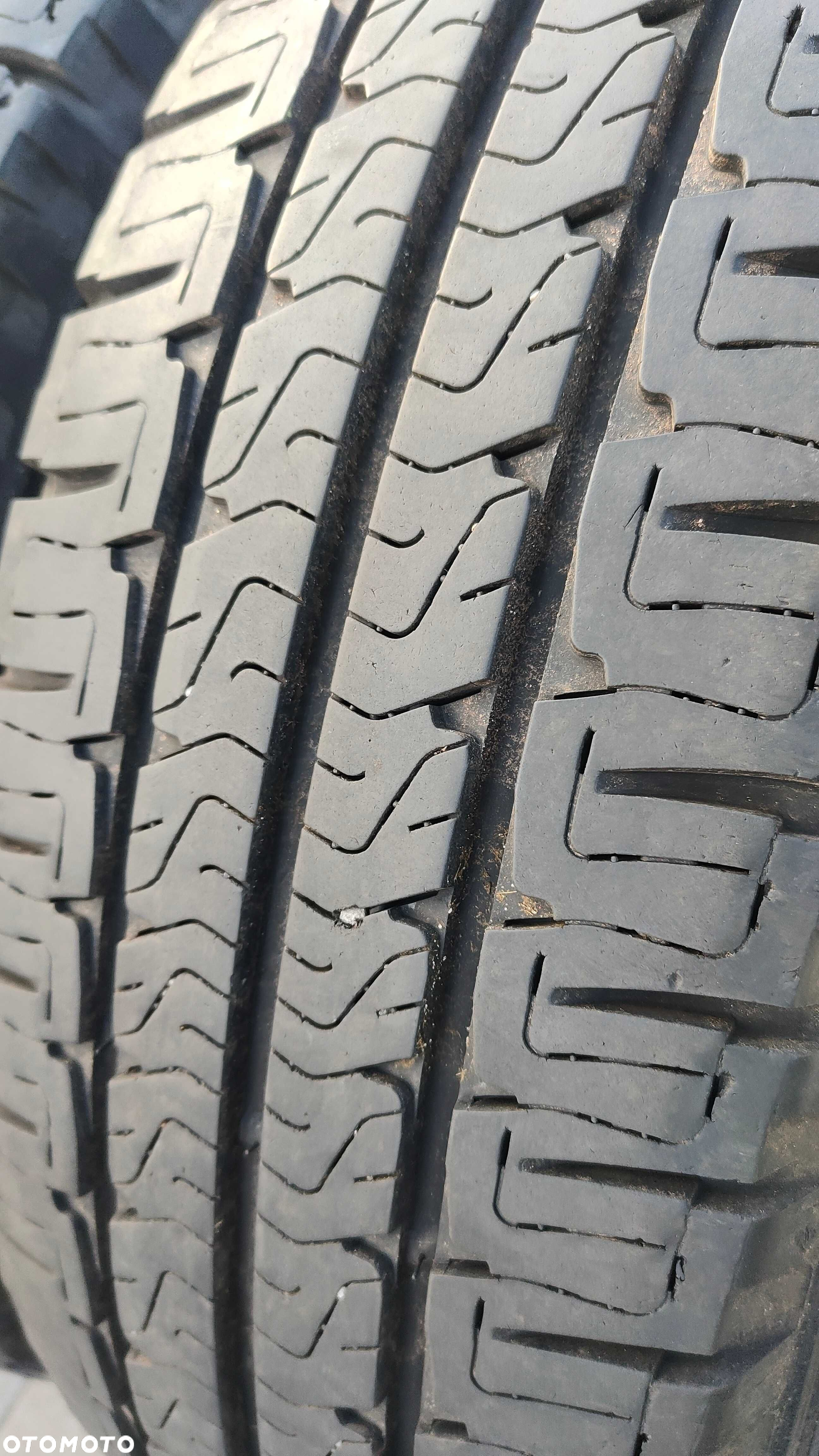 Opony Letnie 215/70/15C Michelin 4szt - 4