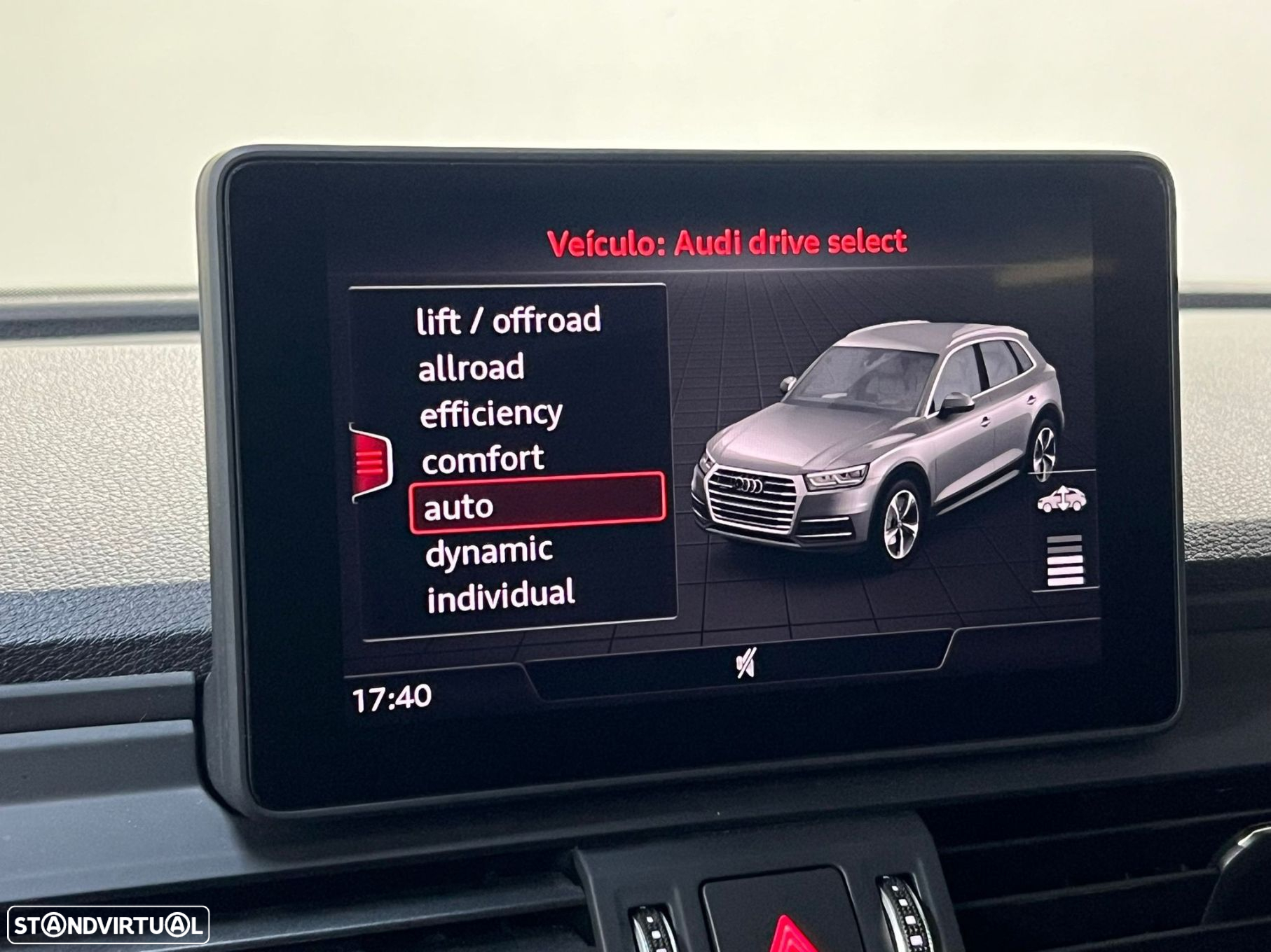 Audi Q5 2.0 TDI quattro S-line S-tronic - 14