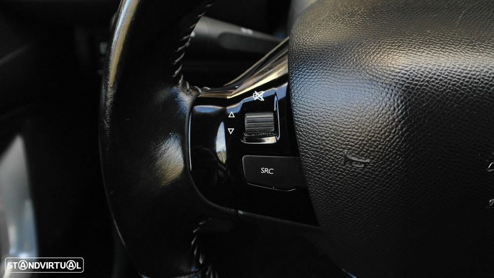 Peugeot 308 1.2 PureTech Active - 42