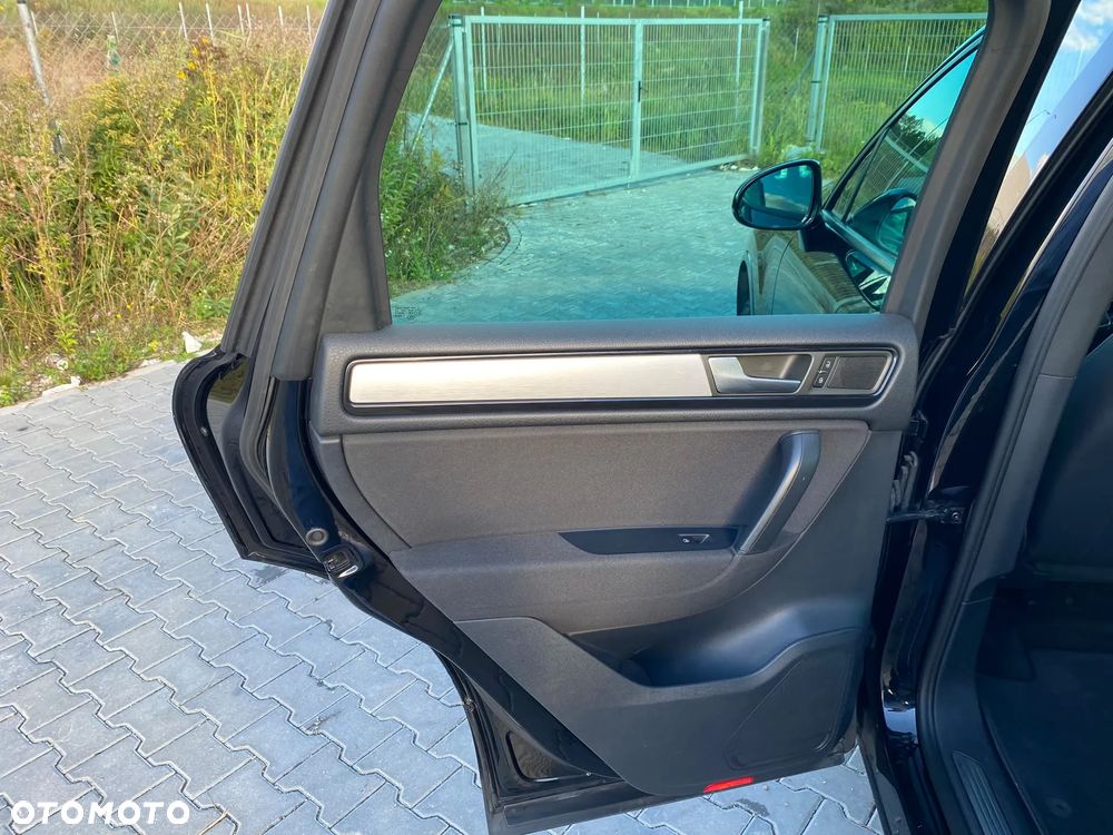 Volkswagen Touareg 3.0 V6 TDI DPF Tiptr - 9