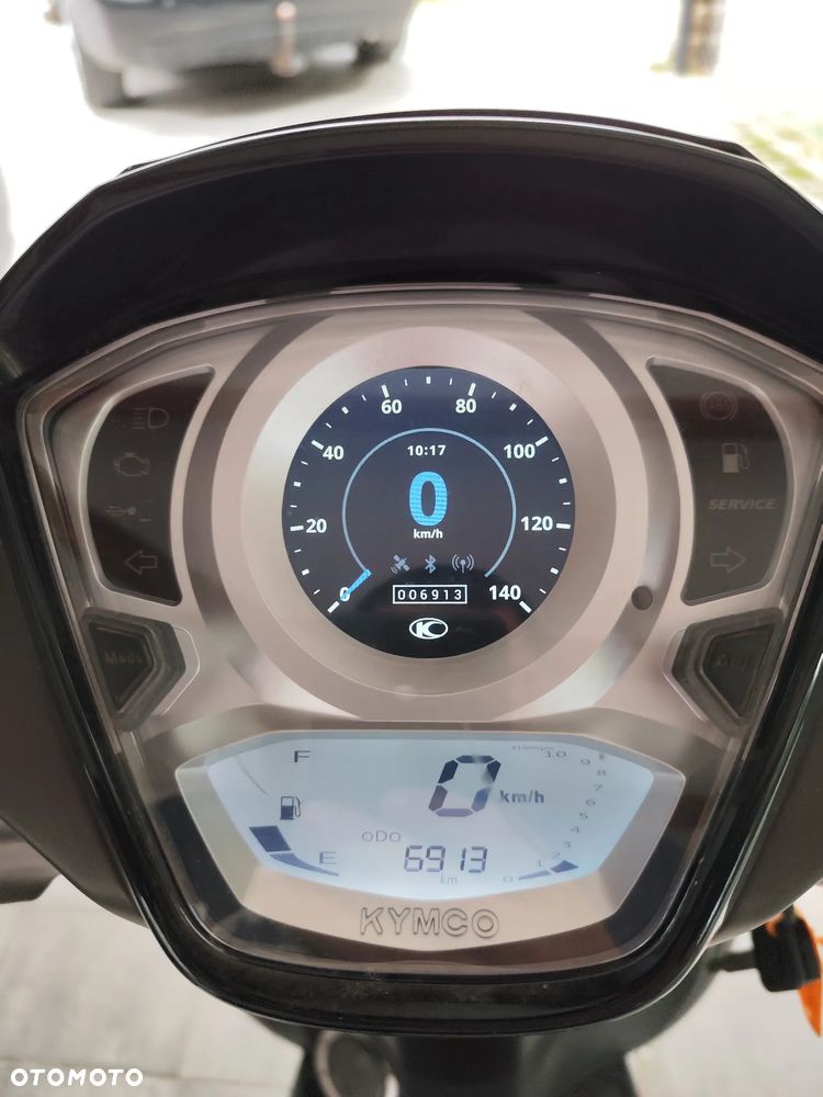 Kymco People - 8
