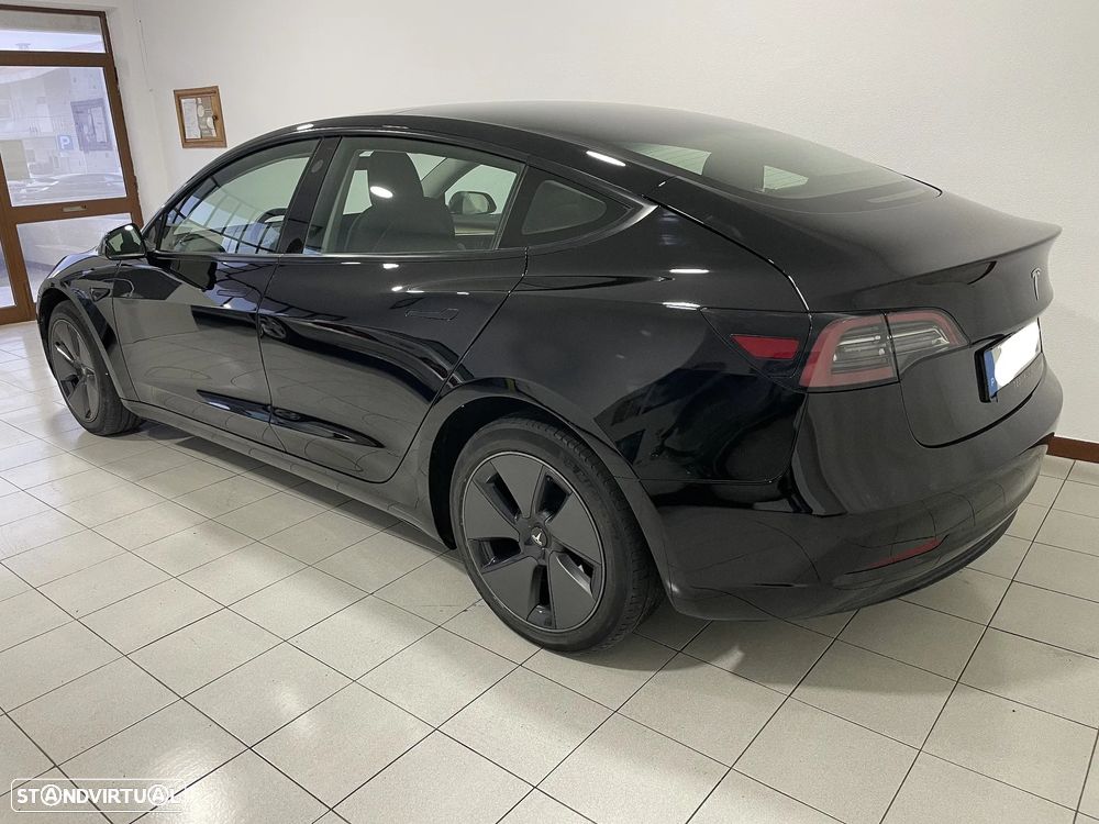 Tesla Model 3 Long Range Tração Traseira - 4