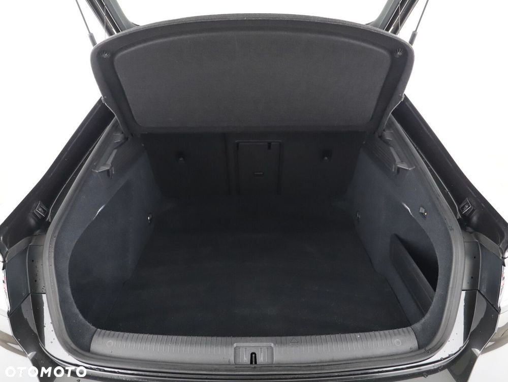 Volkswagen Arteon - 21