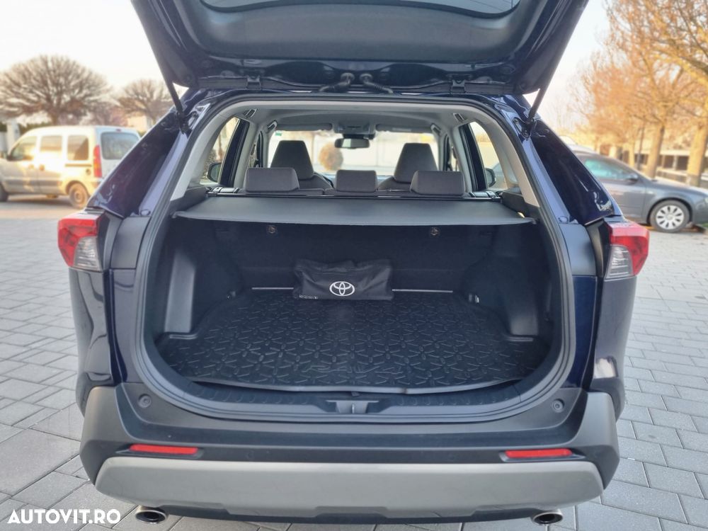 Toyota RAV4 - 29