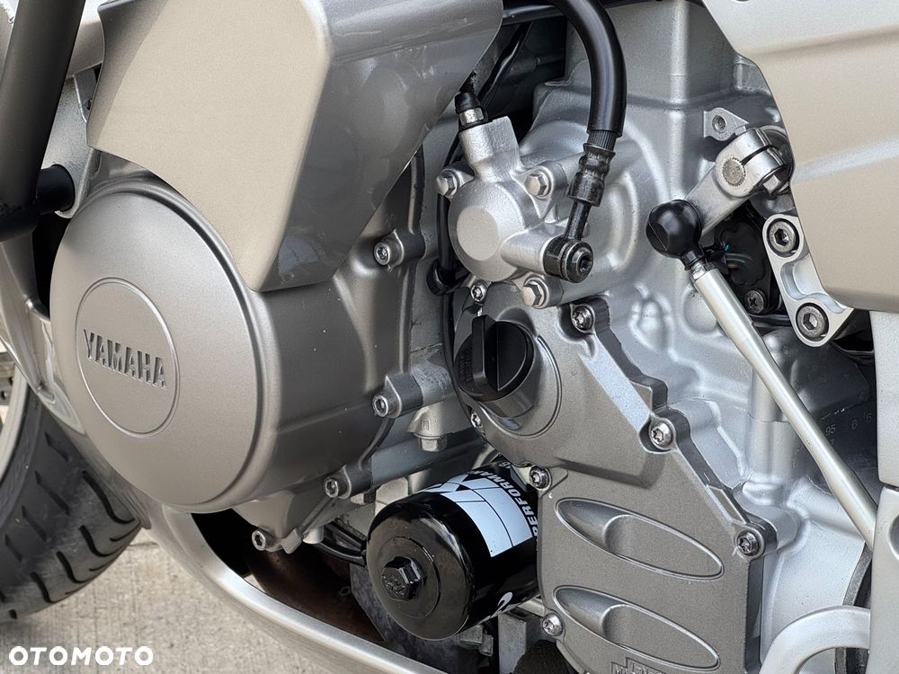 Yamaha FJR - 30