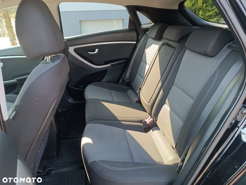 Hyundai i30 1.6 CRDi Premium - 23