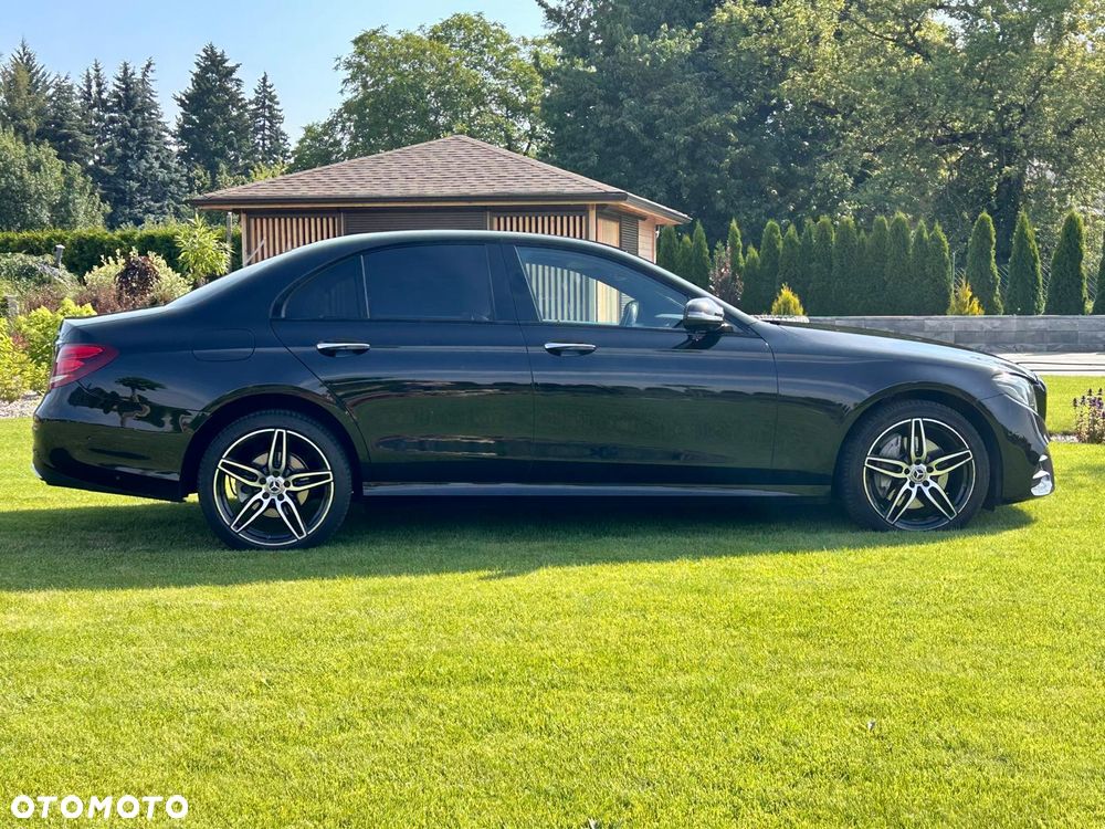 Mercedes-Benz Klasa E 220 d 4-Matic 9G-TRONIC - 5