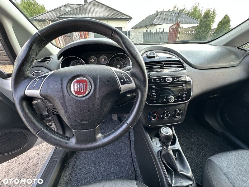 Fiat Punto 1.4 Easy S&S - 19