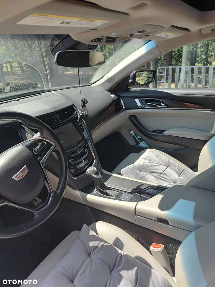 Cadillac CTS 2.0T AWD AT8 Luxury - 8