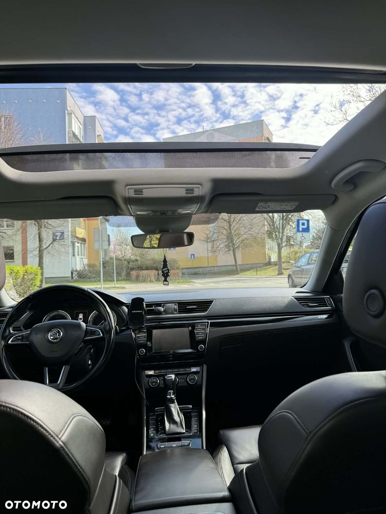 Skoda Superb 2.0 TDI L&K DSG - 5