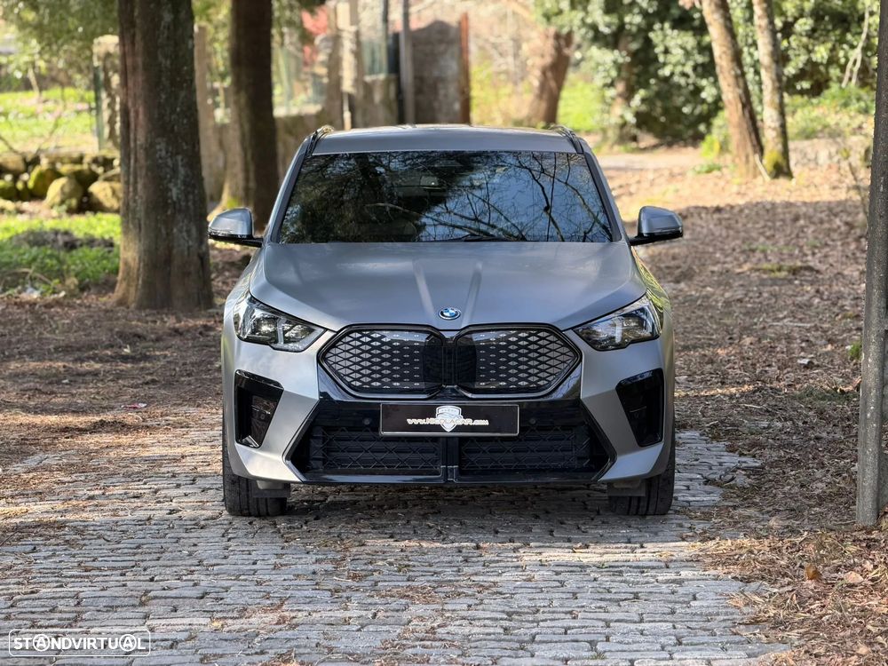 BMW iX2 xDrive30 Pack Desportivo M Pro - 2