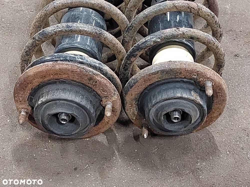 AMORTYZATOR + SPRĘŻYNA LEWY + PRAWY PRZÓD AUDI A4 B5 1.9 TDI ID: 237021 - 2