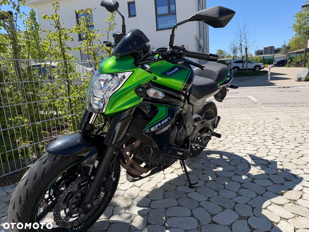 Kawasaki ER - 1